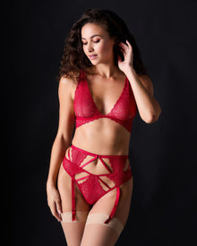 Karina Suspender - Rouge