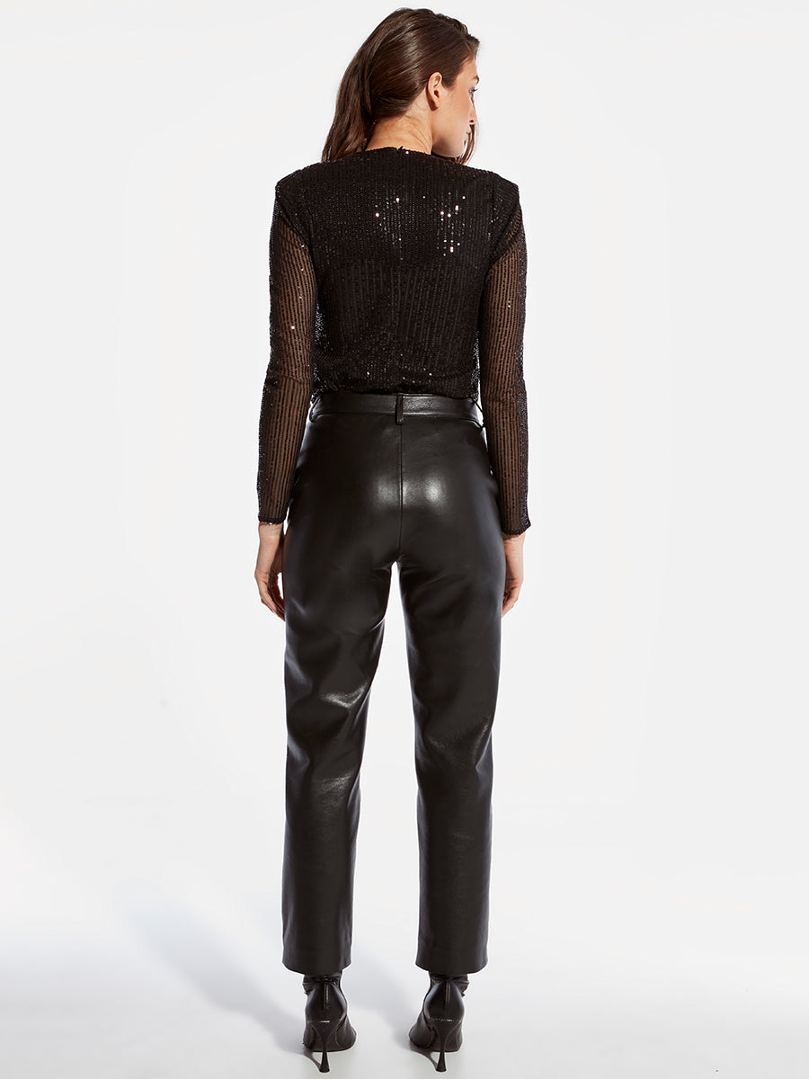HONOR SHOULDER TOP