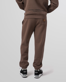 90s Doodle Parks Jogger | Dark Brown
