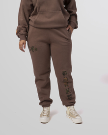 90s Doodle Parks Jogger | Dark Brown