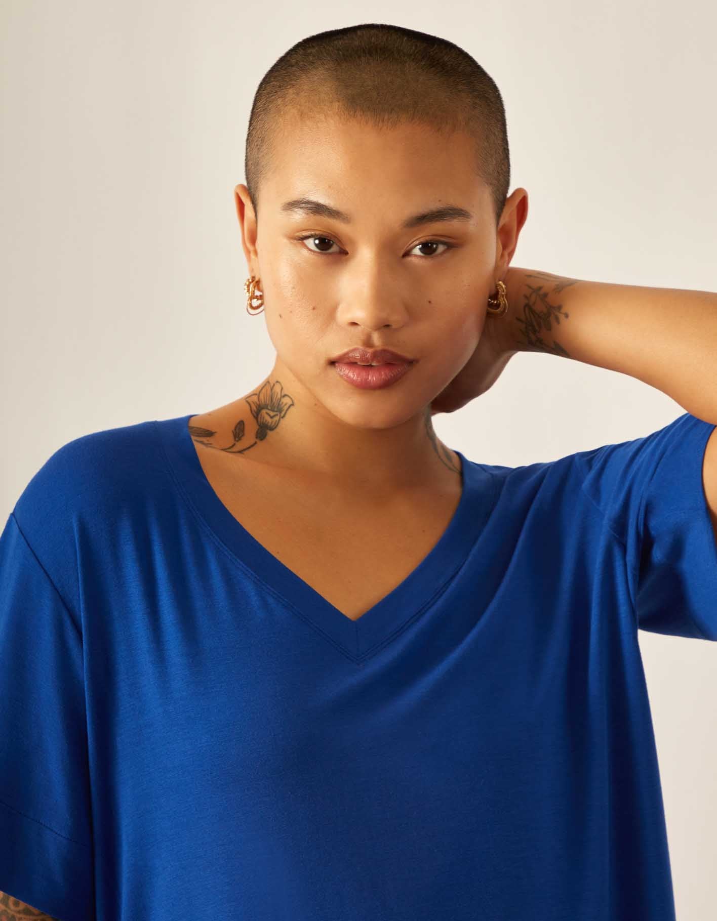 Necessi-T-Shirt | Lapis