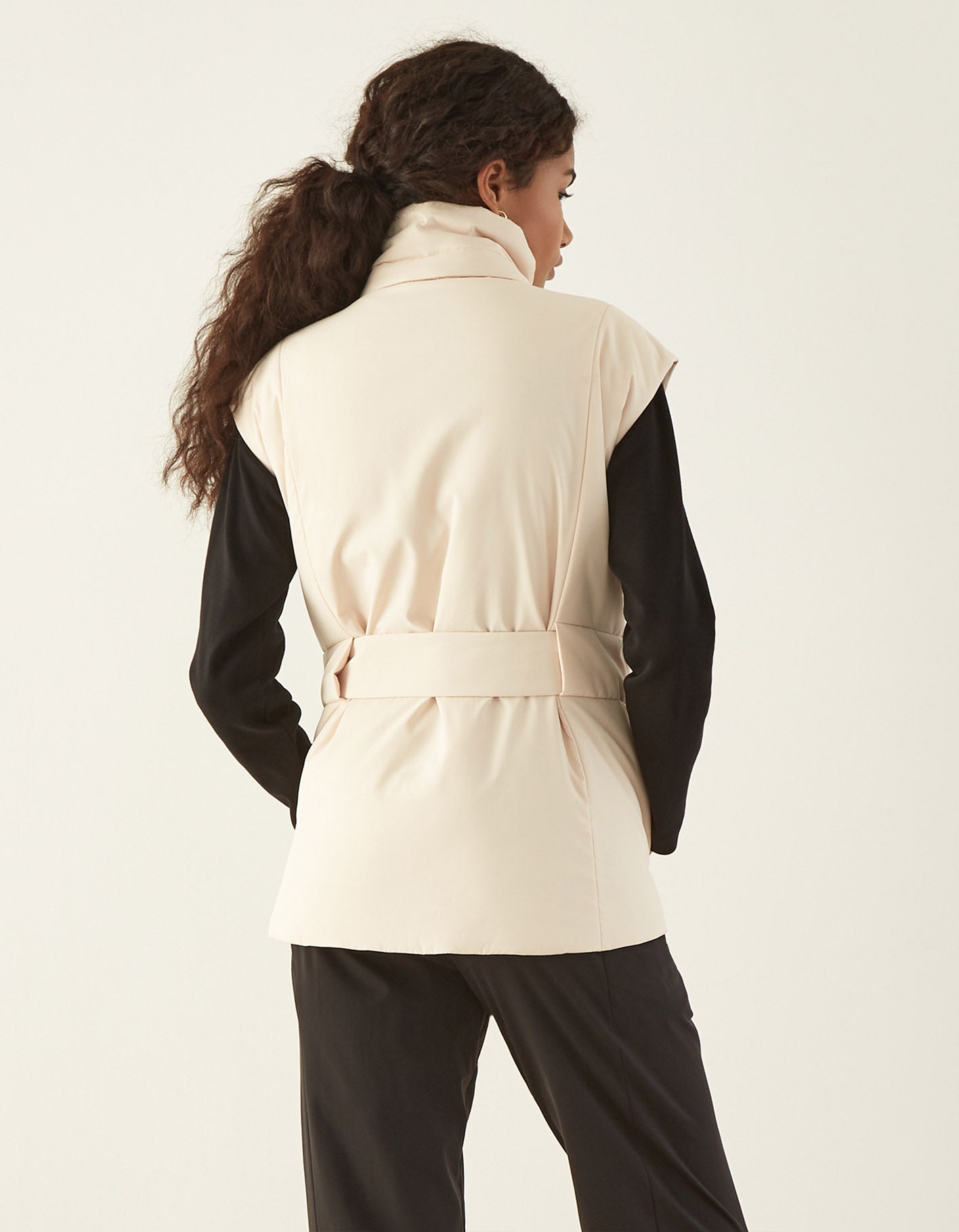City Summits Vest | Sand