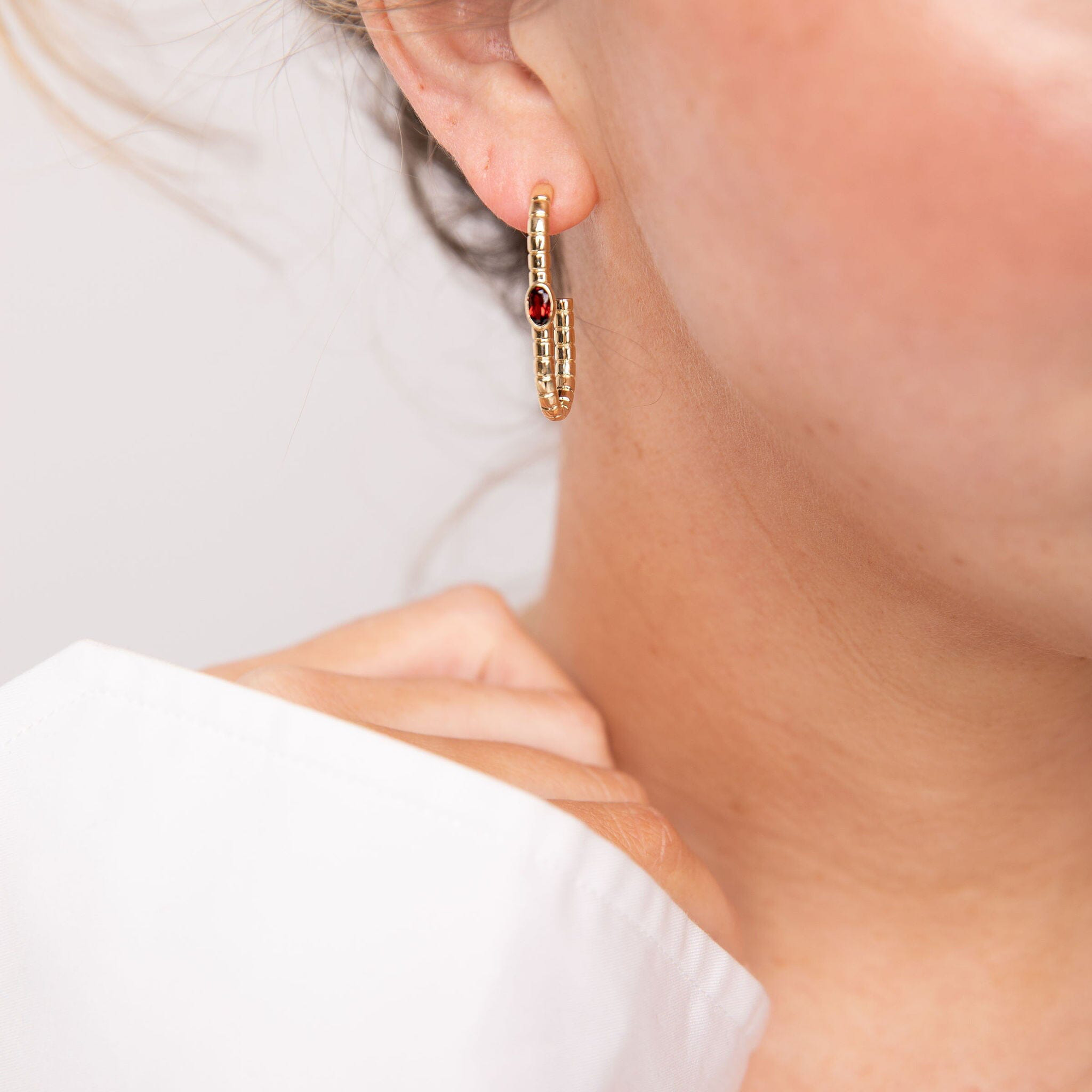 Jollie Hoop Earrings | Red