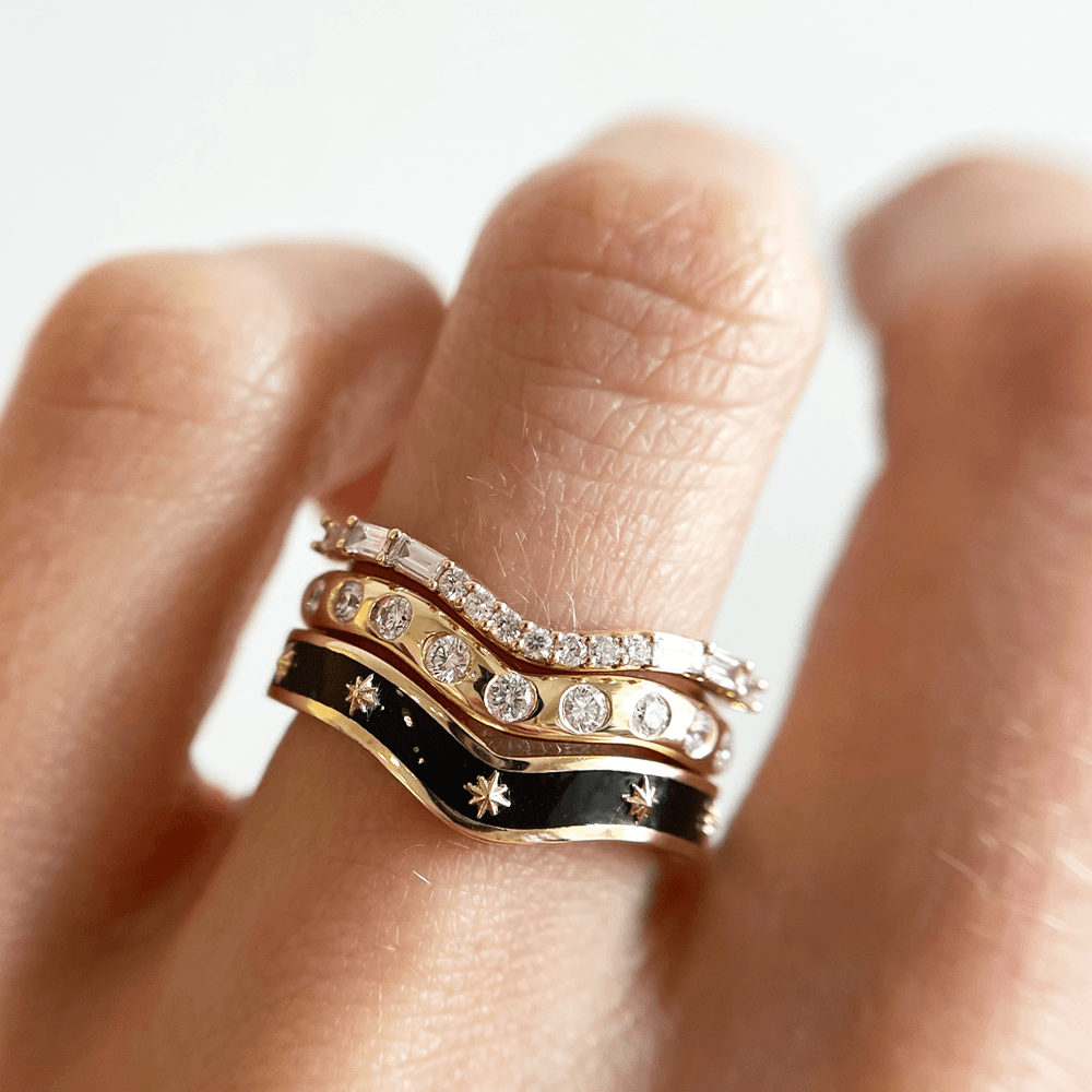 YELLOW GOLD