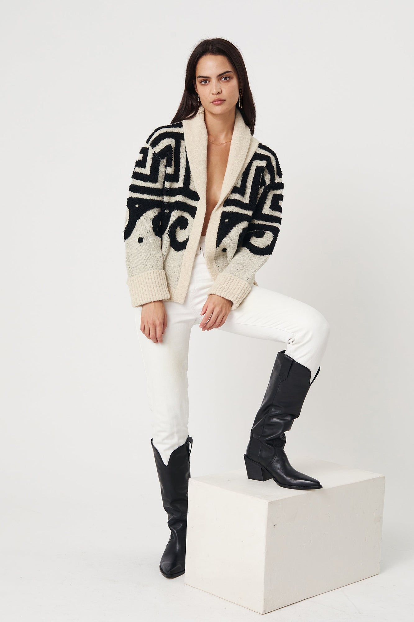 Jiji Lapel Collar Cardigan - Oaxacan Black