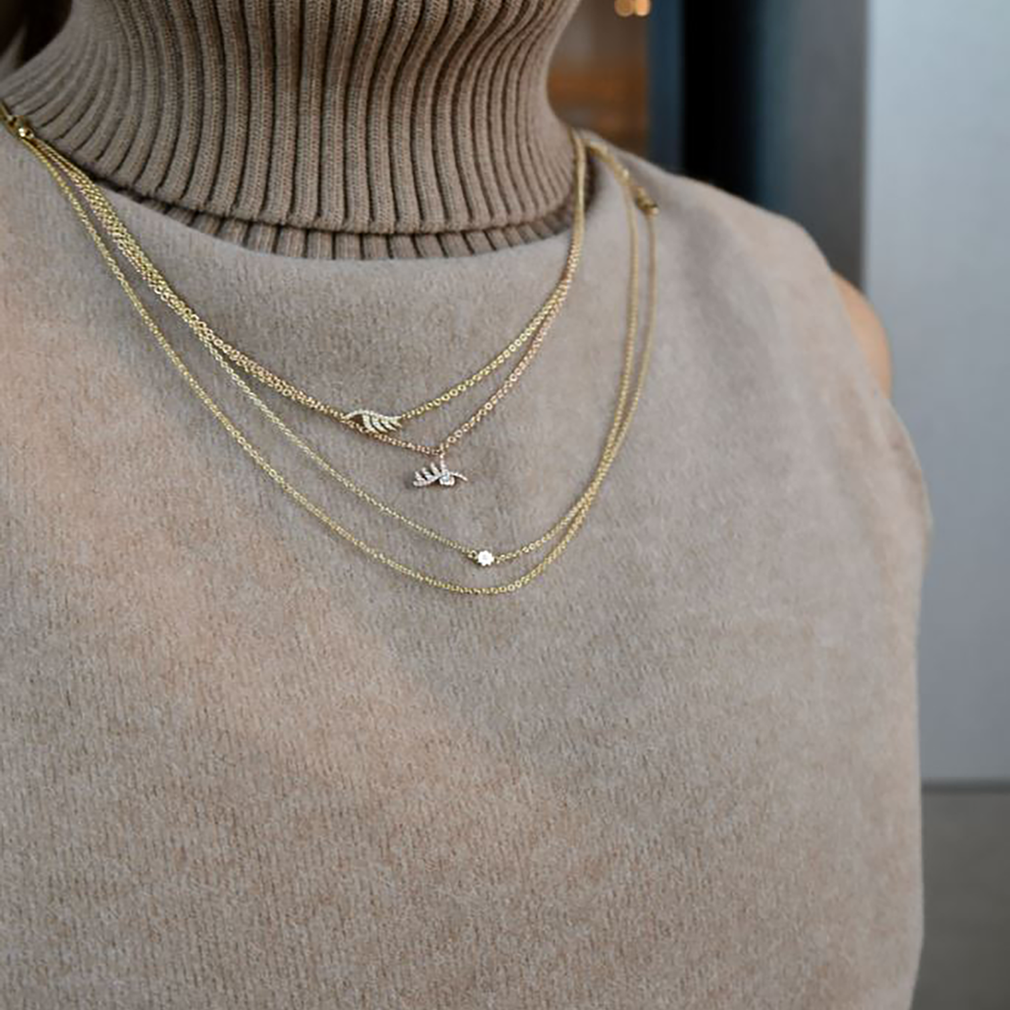 Pavé Wink Necklace | Rose