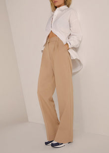 THE PETITE FAVORITE PANT