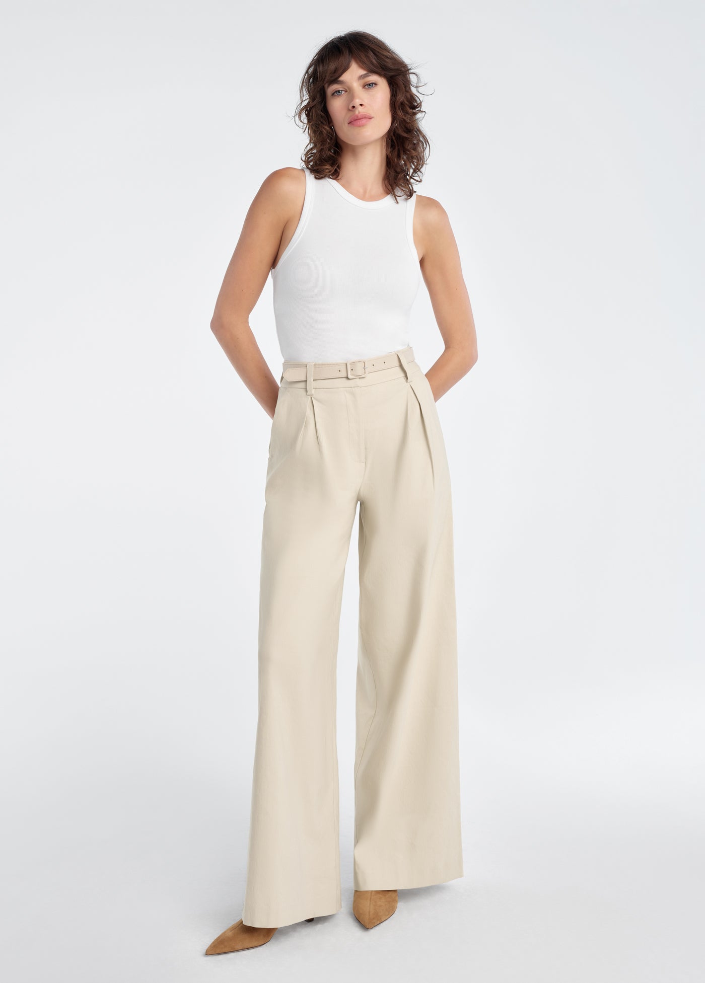 light khaki