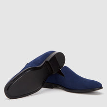 DARK NAVY