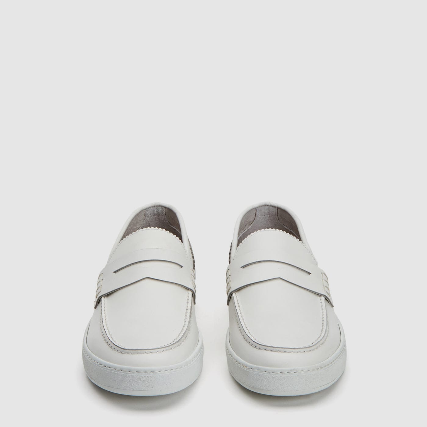 OFF WHITE