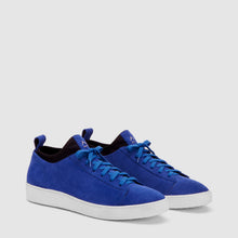 ELECTRIC BLUE
