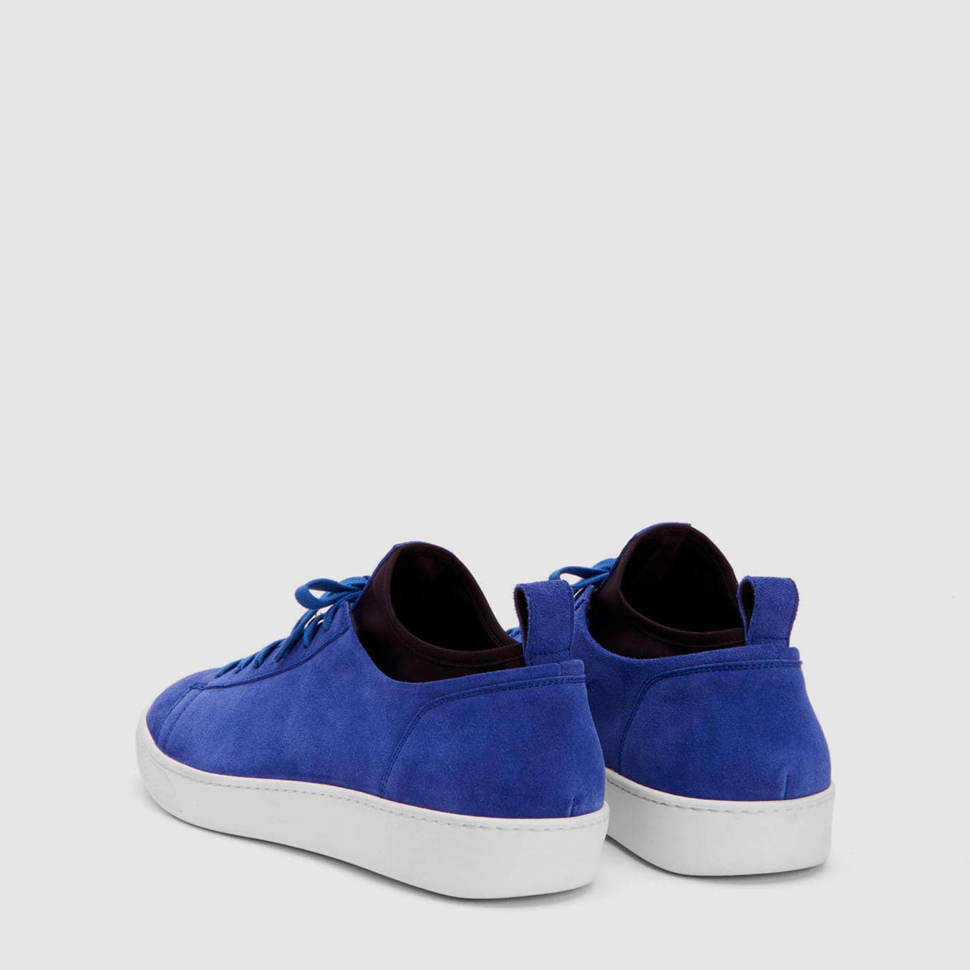 ELECTRIC BLUE