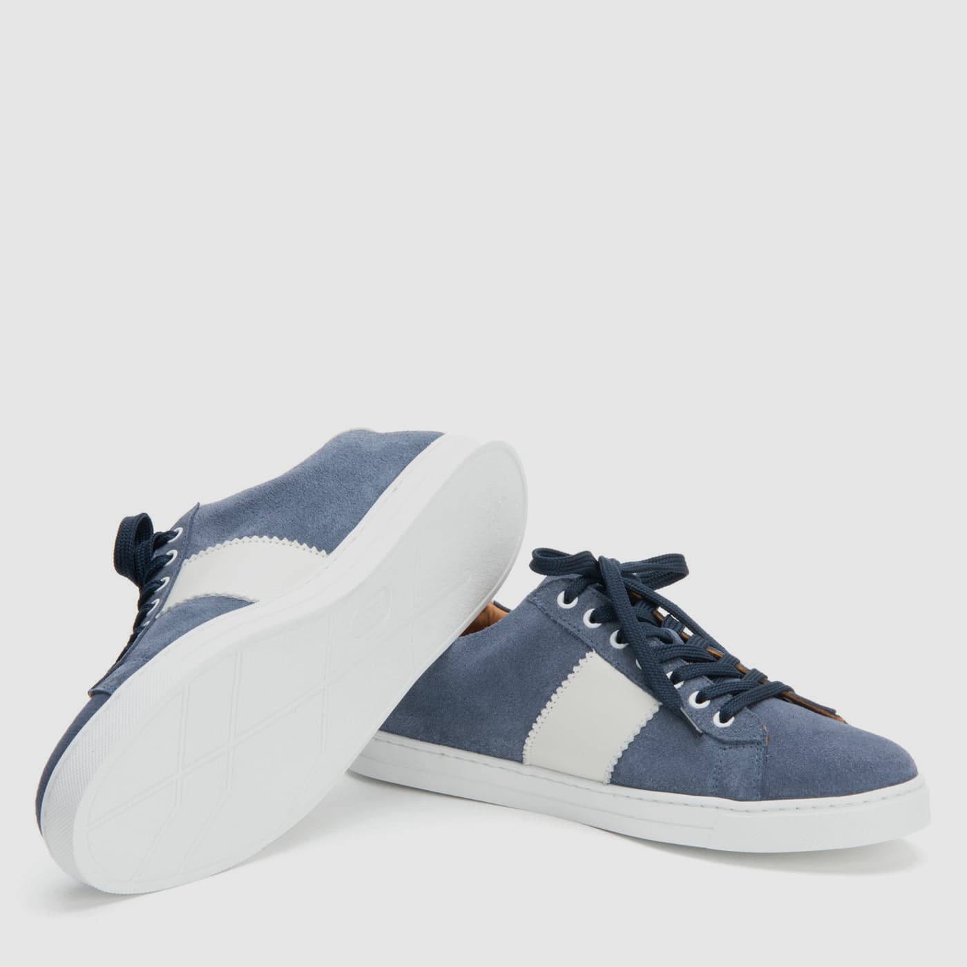 NAVY/WHITE