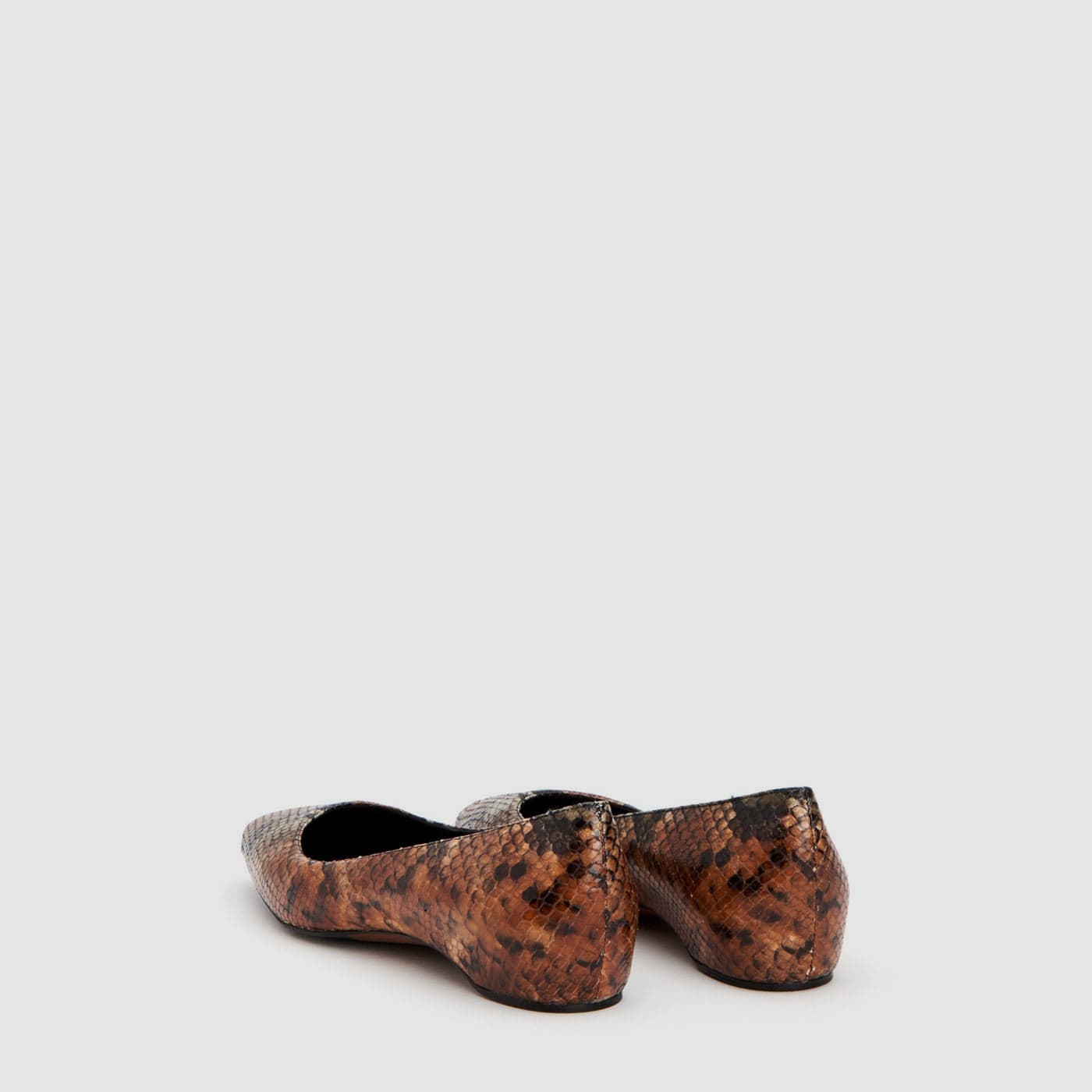 COGNAC BLACK