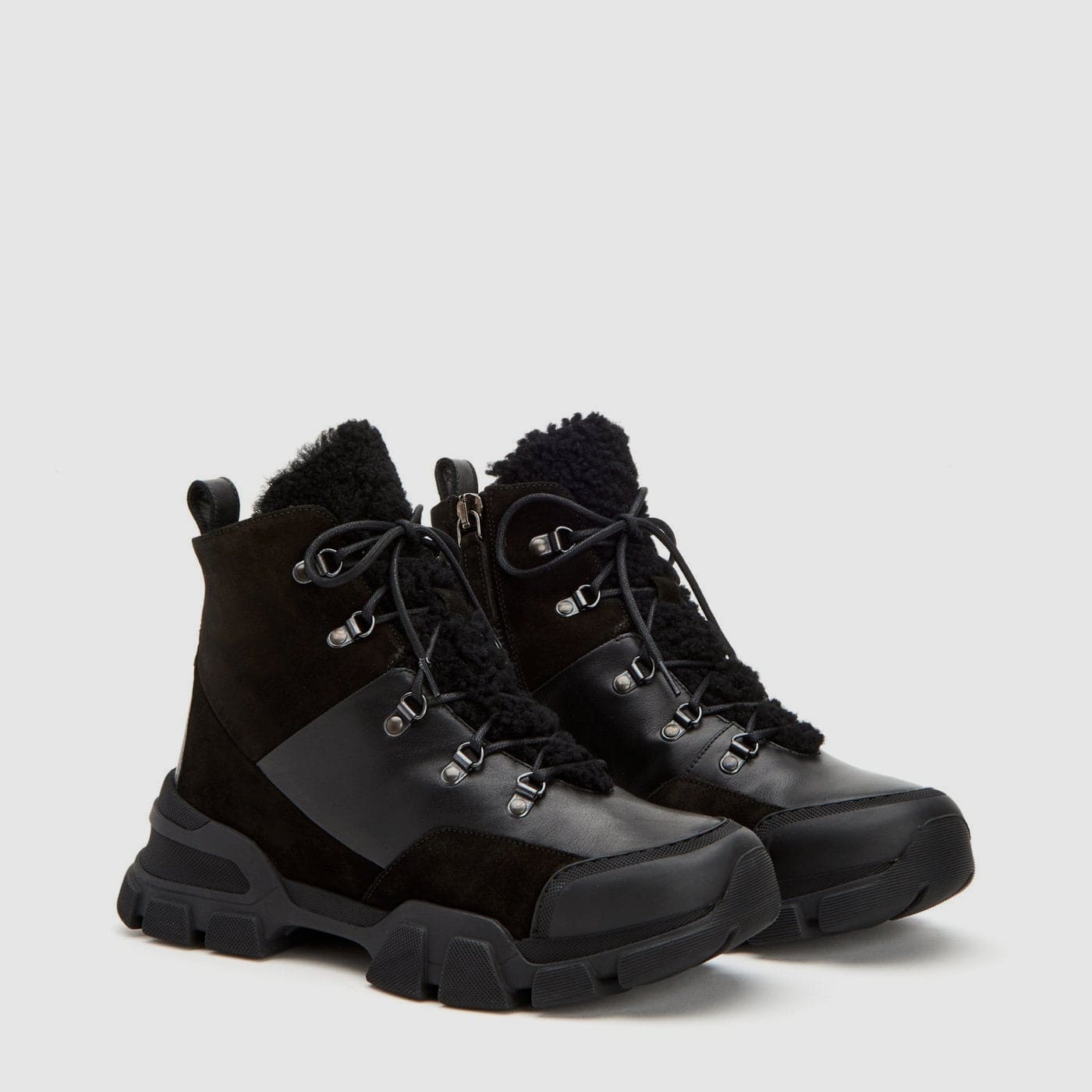 BLACK BLACK