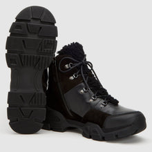 BLACK BLACK