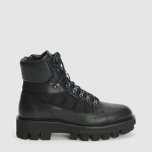 BLACK BLACK