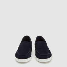 DEEP NAVY