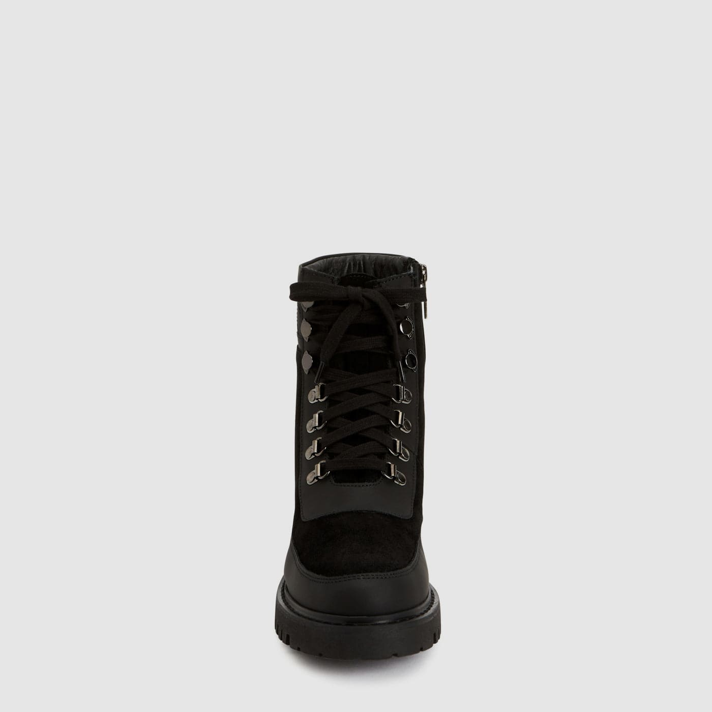 BLACK/BLACK