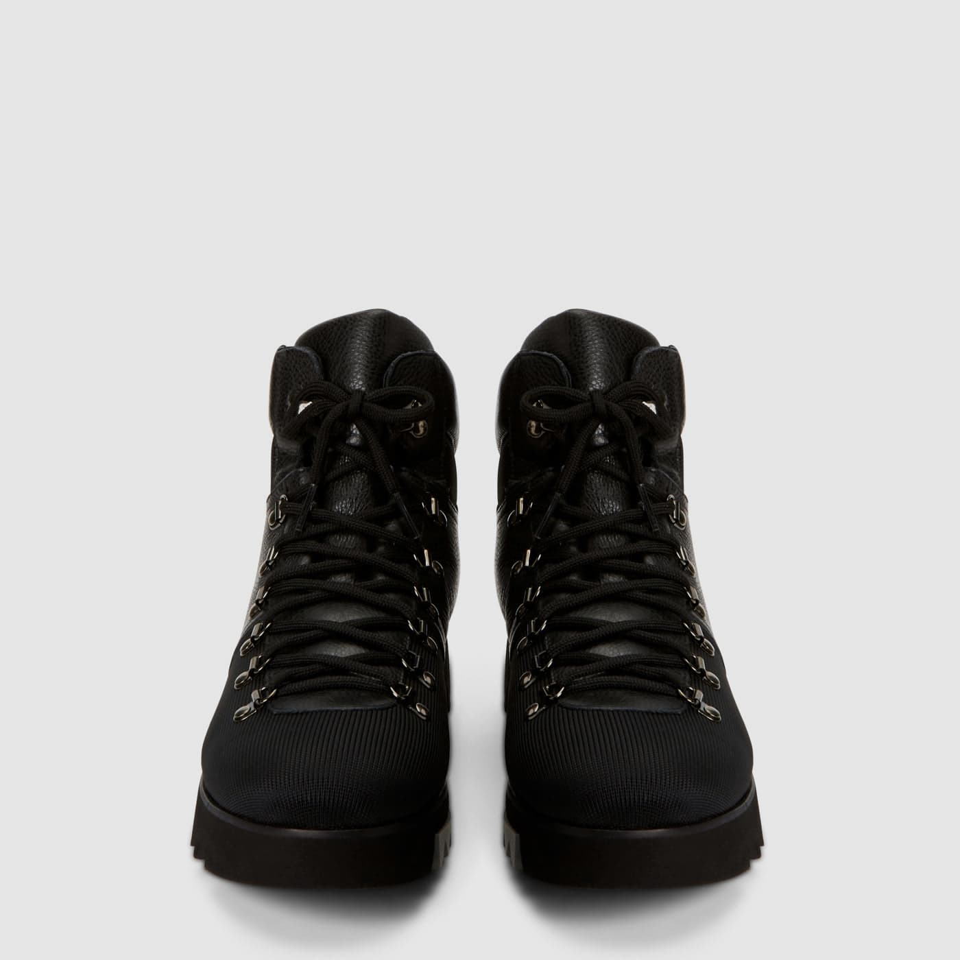 BLACK/BLACK