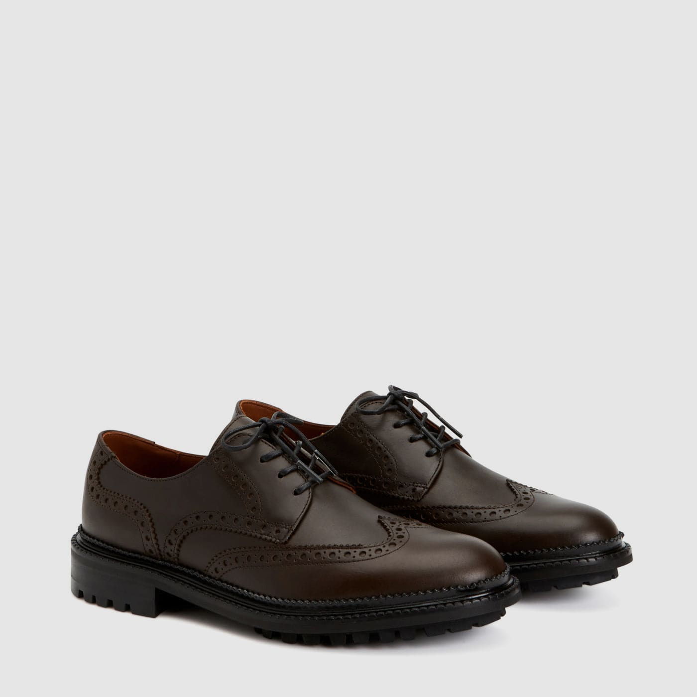 DARK BROWN