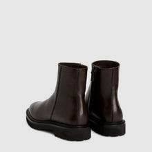 PASQUALE, BLACK