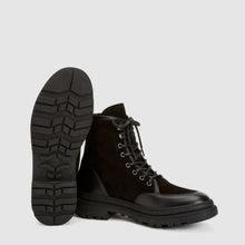 BLACK/BLACK