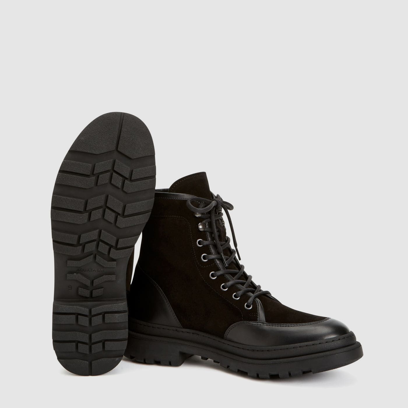 BLACK/BLACK