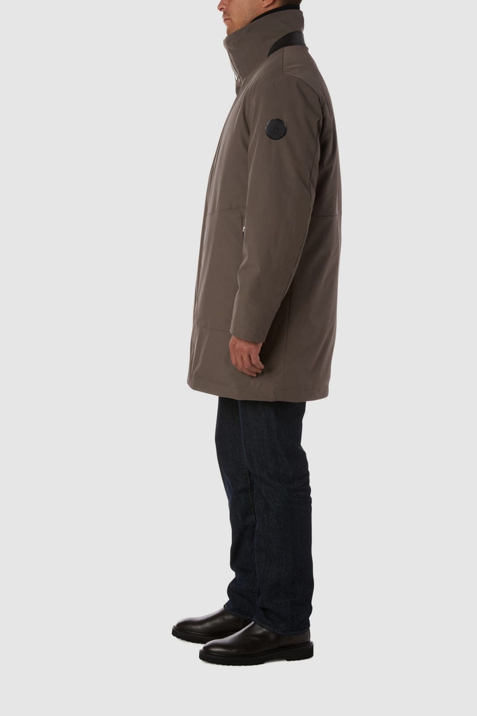 TAUPE
