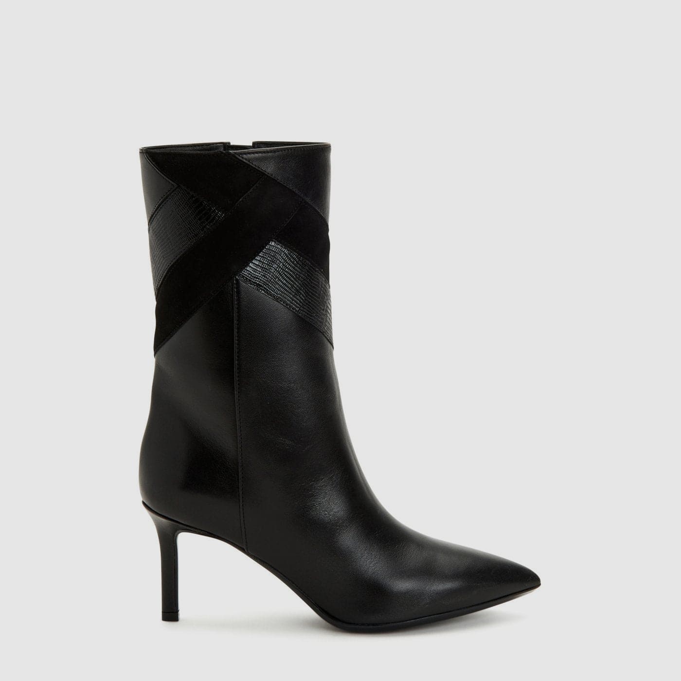 BLACK/BLACK/BLACK