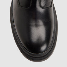 BLACK/BLACK