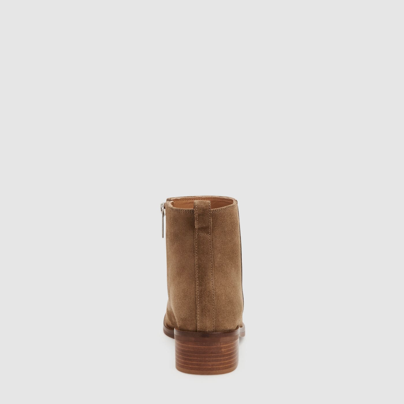 LIGHT TAUPE
