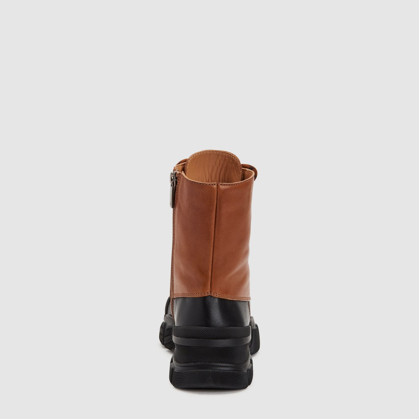 BLACK CARAMEL