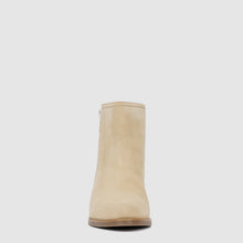 SAND