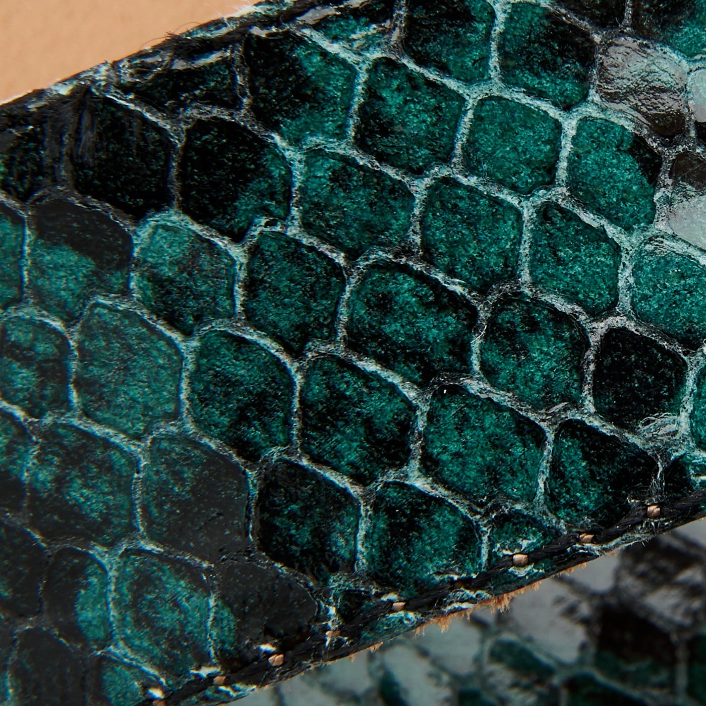 DARK TEAL