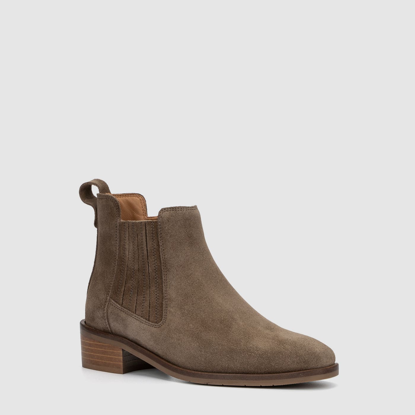 LIGHT TAUPE