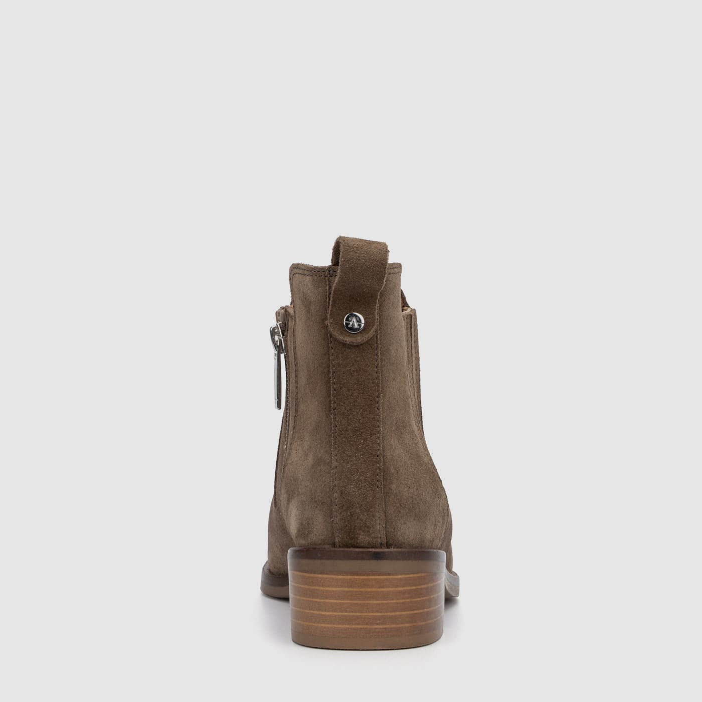 LIGHT TAUPE