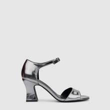 PLATINUM