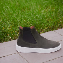 DARK GREEN