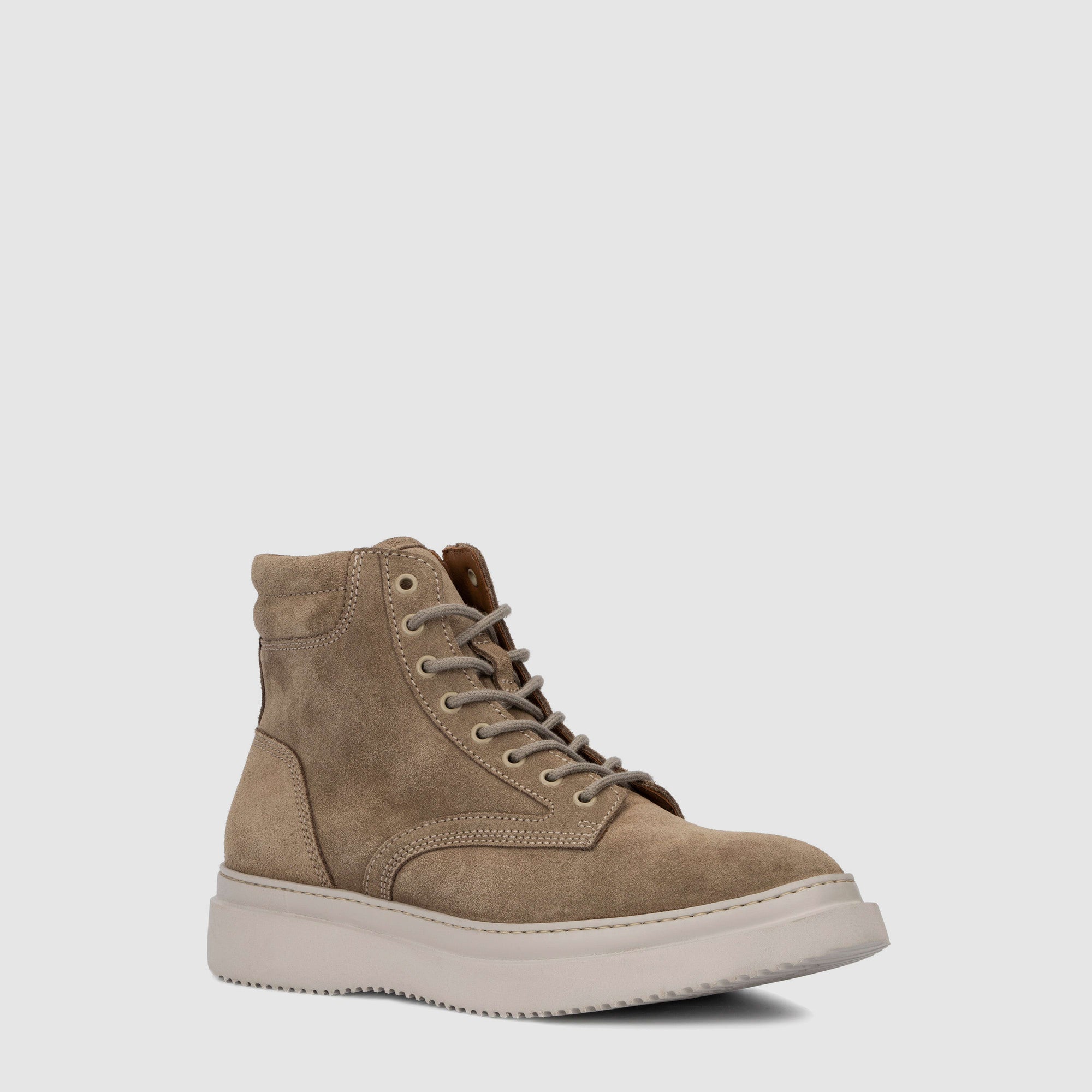 LIGHT TAUPE
