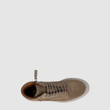 LIGHT TAUPE