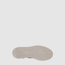 LIGHT TAUPE