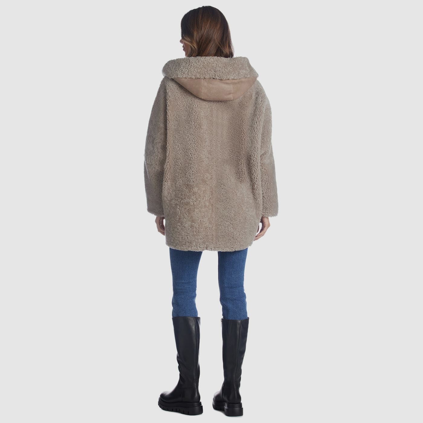 TAUPE