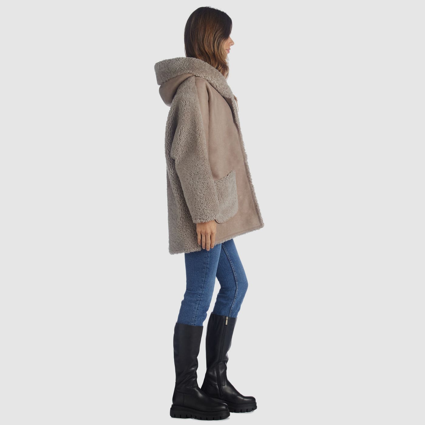TAUPE