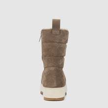 LIGHT TAUPE
