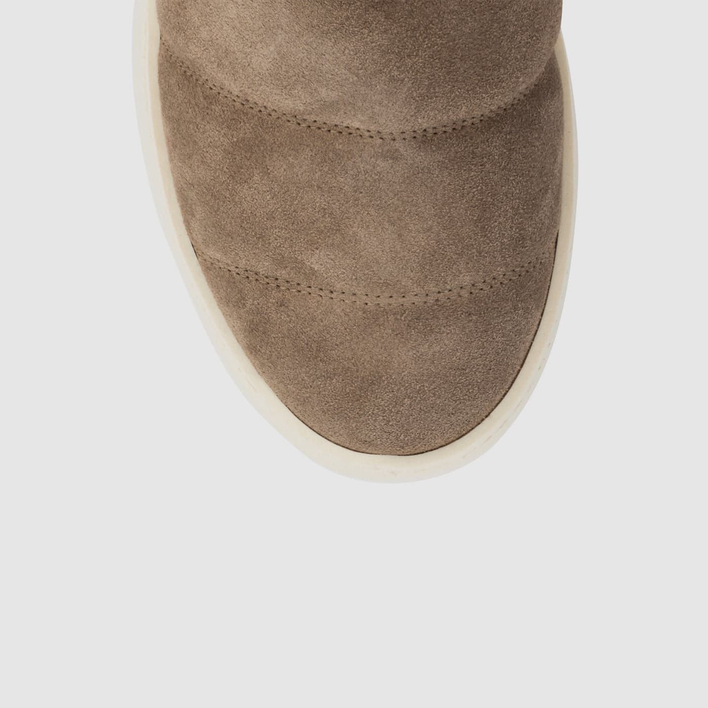 LIGHT TAUPE