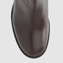 DARK BROWN