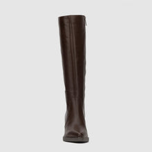 DARK BROWN