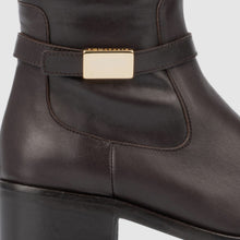 DARK BROWN