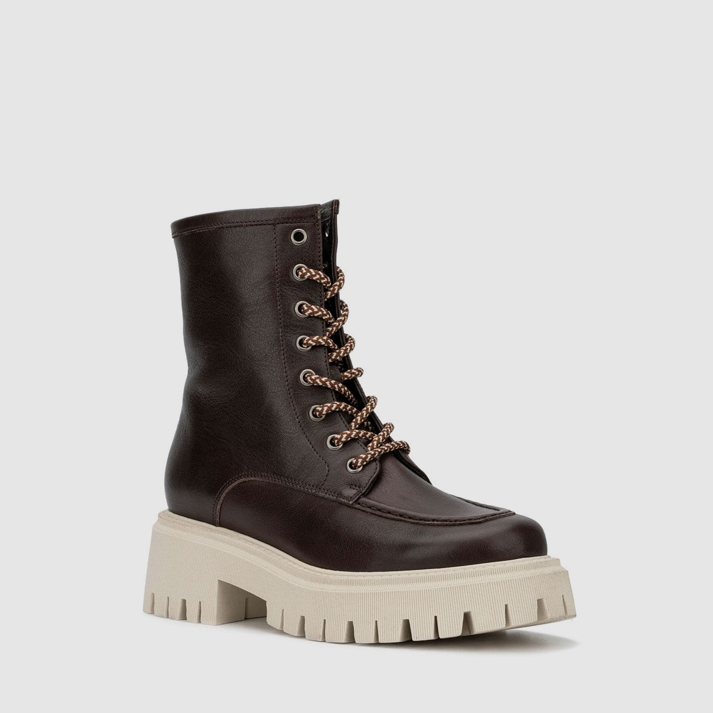 BLACK/BROWN